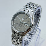 Vintage Seiko 5 Automatic 7S36-00A0 23J Grey Dial Men's Watch