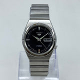 Vintage Seiko 5 - Automatic Watch Day/Date Stainless Steel Japan Made