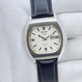 Vintage Seiko 5 Automatic White Dial — 17 Jewels (7009)