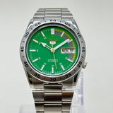 Seiko 5 -  Automatic Watch 21 Jewels  Green Dial Vintage Style Mod