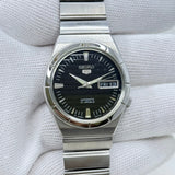 Vintage Seiko 5 - Automatic Watch Day/Date Stainless Steel Japan Made