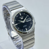 Vintage Seiko 5 - Automatic Watch Day/Date Stainless Steel Japan Made