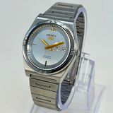 Rare Vintage Seiko 5 - Automatic Men's Watch 23 Jewels Japan Made.