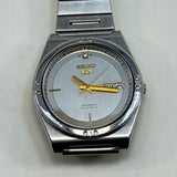 Rare Vintage Seiko 5 - Automatic Men's Watch 23 Jewels Japan Made.